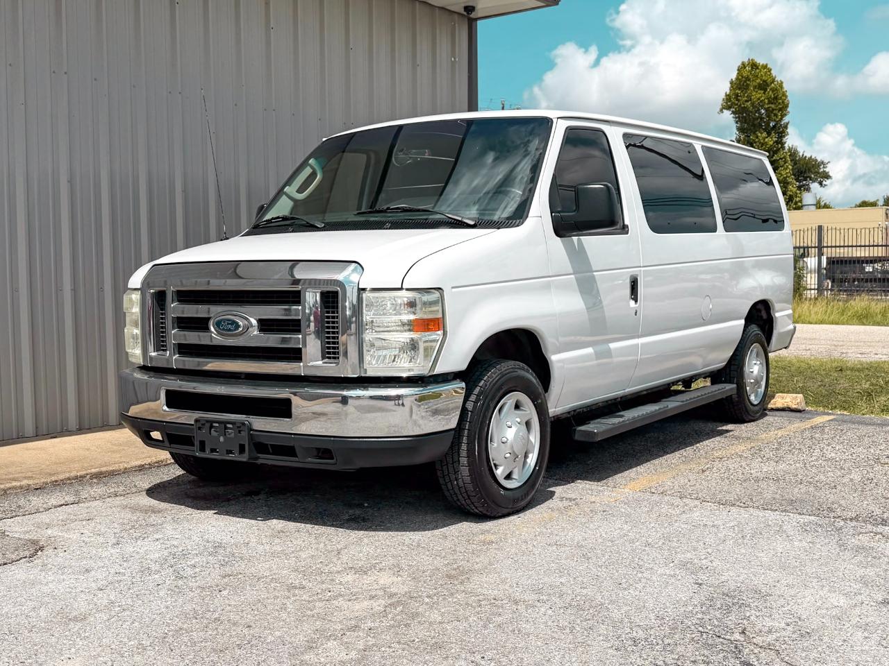 ford e-series econoline wagon 2014 1FBNE3BL1EDB06686 image ford e-series econoline wagon 2014 1FBNE3BL1EDB06686 image